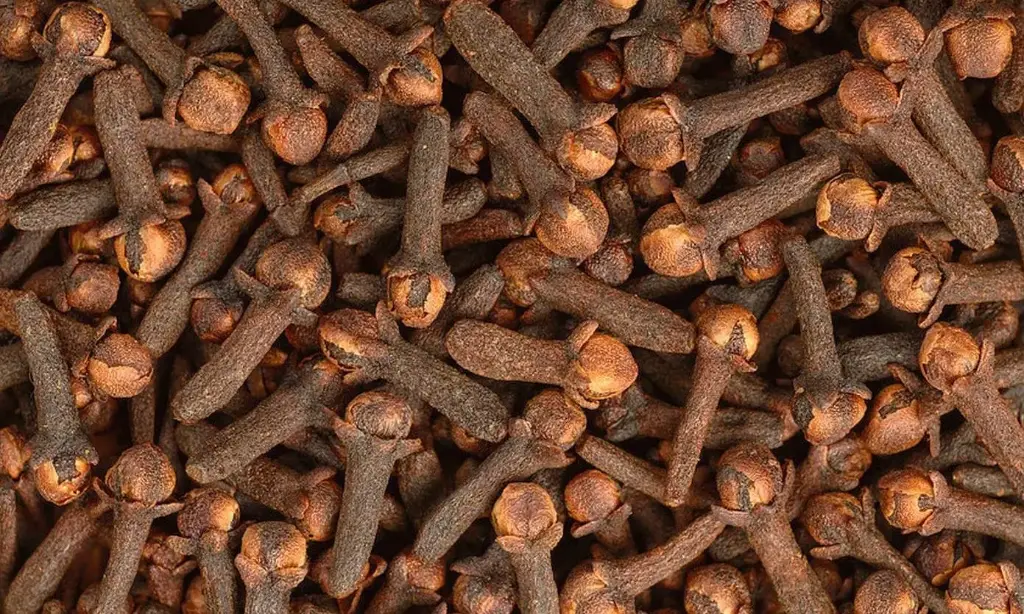 Loung (Cloves) 100gm
